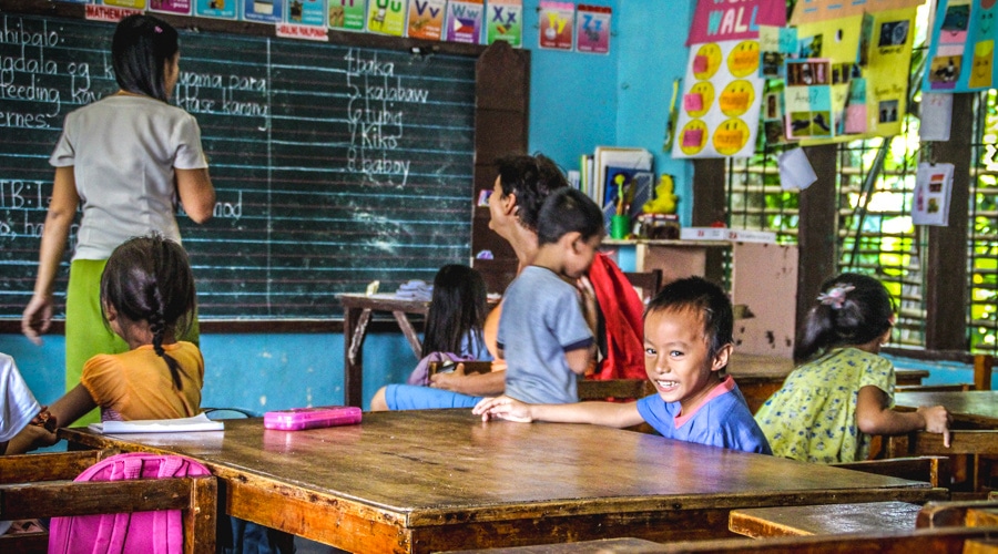 Filipíny - Bohol - Loboc skola